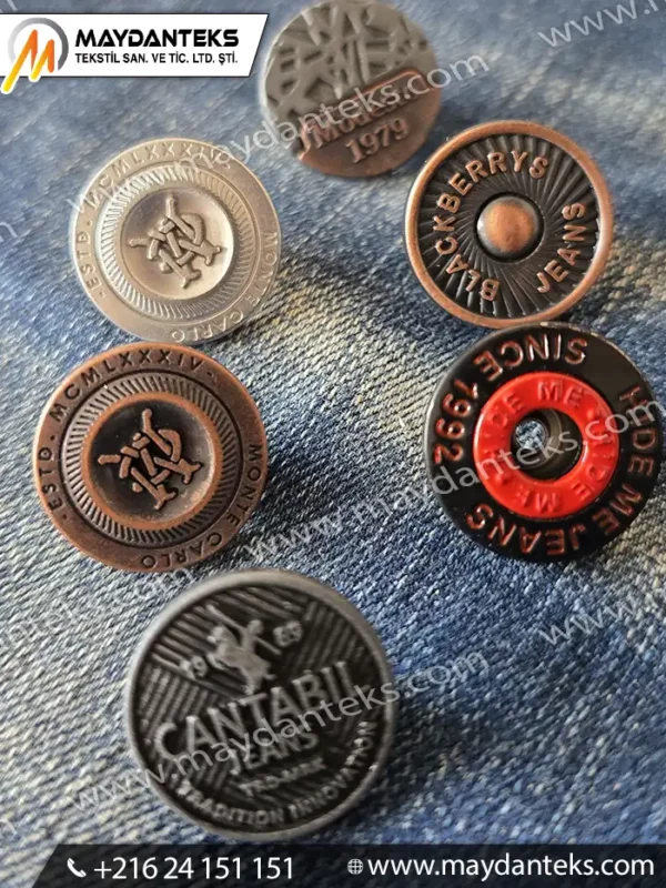 Boutons métalliques décoratifs pour jeans en denim avec finitions et styles variés